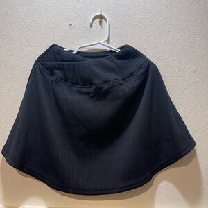 Body Glove. Girls Black Ribbed Skort. Sz 6
